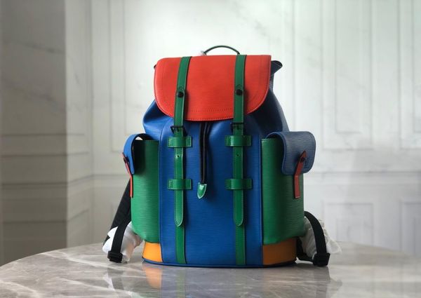the latest style brand luxury shoulder bag backpack handbag travel bag small shoulder bag building block color original leather craft ma
the latest style brand luxury shoulder bag backpack handbag travel bag small shoulder bag building block color original leather craft ma