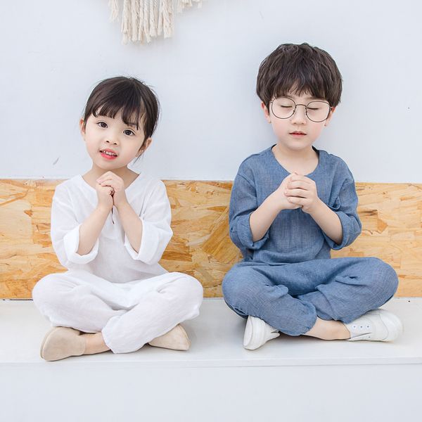 2020 новых 3-8-летний досуг костюм для мальчиков и девочек летнего костюма для детей китайского стиля hanfu двухкусочных детей, White
2020 новых 3-8-летний досуг костюм для мальчиков и девочек летнего костюма для детей китайского стиля hanfu двухкусочных детей, White