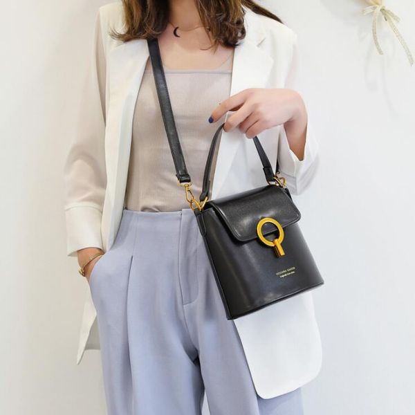 2019 leisure fashion ladies bag womens handbags single shoulder oblique straddle bag women shoulder bags small mini mobile phone bag s985
2019 leisure fashion ladies bag womens handbags single shoulder oblique straddle bag women shoulder bags small mini mobile phone bag s985