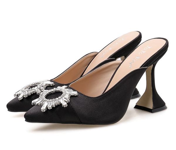 size 35 to 41 fashion designer pumps 9cm black blue mules with crystal flower bridal wedding shoes
size 35 to 41 fashion designer pumps 9cm black blue mules with crystal flower bridal wedding shoes