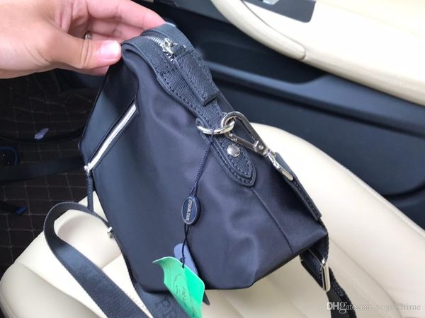 leather mens handbag mens leather shoulder bag mens business bag luxury classic multifunction largecapacity mobile coin purse gift bag 0280
leather mens handbag mens leather shoulder bag mens business bag luxury classic multifunction largecapacity mobile coin purse gift bag 0280