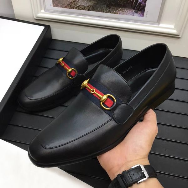 Free shipping fashion men shoes Casual Designer Black real leather Princetown stripe fold back dress shoes brand new with box
Free shipping fashion men shoes Casual Designer Black real leather Princetown stripe fold back dress shoes brand new with box