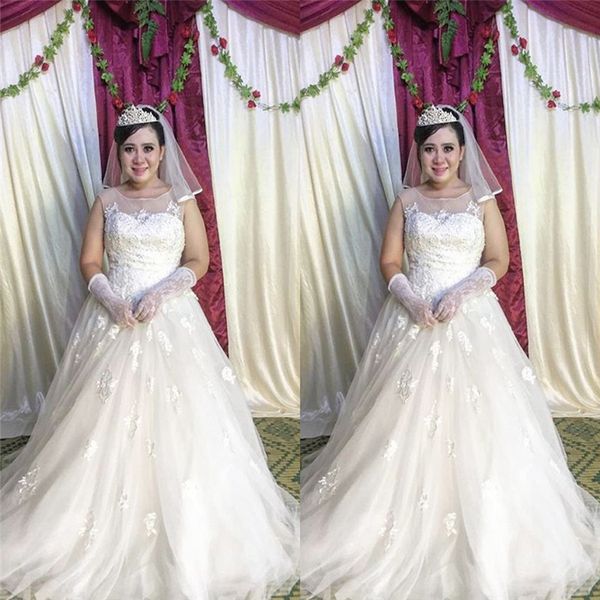 2019 classic floor length tulle appliques jewel aline wedding dresses vestido de noiva bridal gowns custom made, White
2019 classic floor length tulle appliques jewel aline wedding dresses vestido de noiva bridal gowns custom made, White