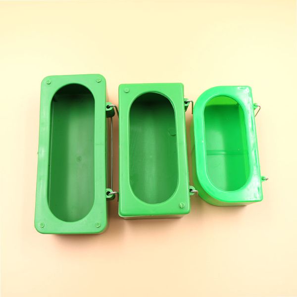 1 pcs new plastic bird feeder bowl of water drinking device birdbath bowl dove rectangular trough parrot cup bath birds finches
1 pcs new plastic bird feeder bowl of water drinking device birdbath bowl dove rectangular trough parrot cup bath birds finches