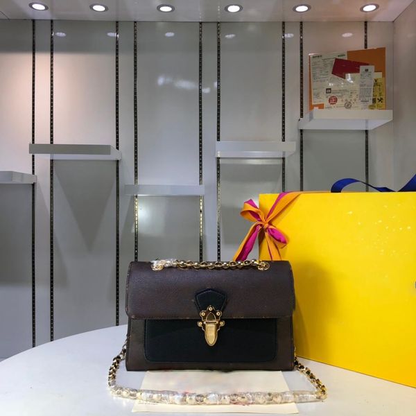 handbag production handbag brand ladies size27*20*10cm lady design leather famous vokix, Red;black
handbag production handbag brand ladies size27*20*10cm lady design leather famous vokix, Red;black