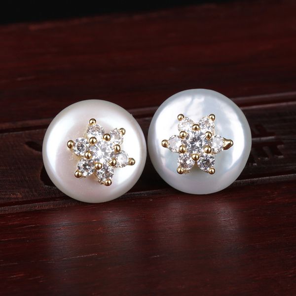 white cz micro pave tiny gold star snowflake natural coin freshwater pearl bead charm elegant button stud earring for women, Golden;silver
white cz micro pave tiny gold star snowflake natural coin freshwater pearl bead charm elegant button stud earring for women, Golden;silver