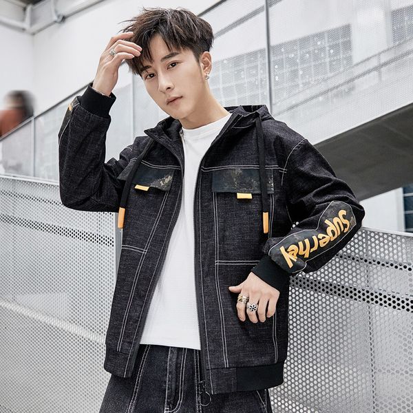 2019 spring and autumn new style hooded casual jeans coat men's stylish printed popular brand lettered men's work clothes jacket, Black;brown
2019 spring and autumn new style hooded casual jeans coat men's stylish printed popular brand lettered men's work clothes jacket, Black;brown