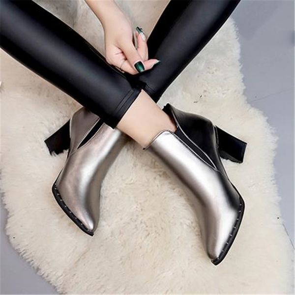 style contracted tide girl boots woman british style rivet boots martin boots autumn winter new high-heeled shoes, Black
style contracted tide girl boots woman british style rivet boots martin boots autumn winter new high-heeled shoes, Black