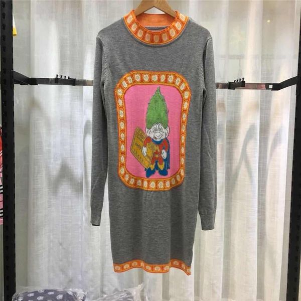 autumn 2019 winter european style women sweaters print pattern thick long sleeve pullover dress warm knitted loose sweater, White;black
autumn 2019 winter european style women sweaters print pattern thick long sleeve pullover dress warm knitted loose sweater, White;black