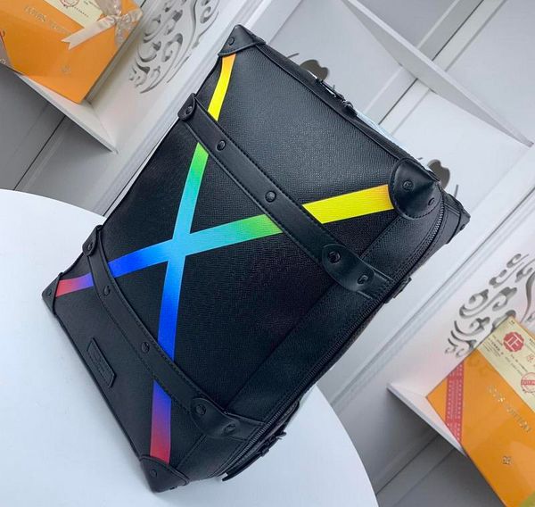 new designer backpack men women luxury handbags purses cowhide black fashion genuine leather travel backpacks 26x37x14cm 
new designer backpack men women luxury handbags purses cowhide black fashion genuine leather travel backpacks 26x37x14cm