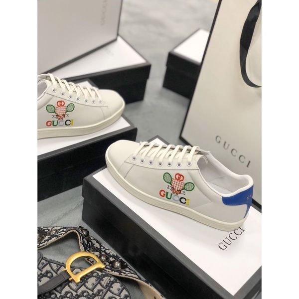 2020 new si couple sports casual shoes luxury design daily casual sneakers
2020 new si couple sports casual shoes luxury design daily casual sneakers