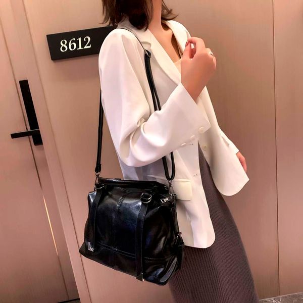 women solid color wild fashion shoulder bag exquisite girls original handbag elegant ladies messenger bag simple big tote #t
women solid color wild fashion shoulder bag exquisite girls original handbag elegant ladies messenger bag simple big tote #t
