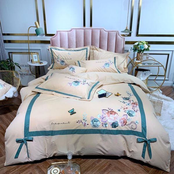 blooming flower embroidery duvet cover set pink white 4pcs 100% cotton ultra soft bedding set king bed sheet pillow shams
blooming flower embroidery duvet cover set pink white 4pcs 100% cotton ultra soft bedding set king bed sheet pillow shams