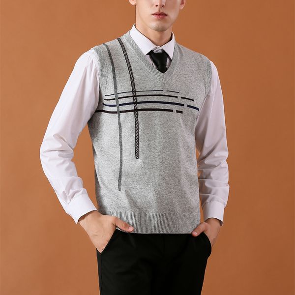 new fashion sleeveless wool sweater men pullover knitted vest solid v-neck men's sweater casual men sweaters vest, Black;white
new fashion sleeveless wool sweater men pullover knitted vest solid v-neck men's sweater casual men sweaters vest, Black;white