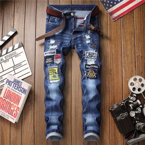 2019 fashion male biker jeans hole denim pencil pants mens high street floral embroidery slim trousers motorcycle jeans, Blue
2019 fashion male biker jeans hole denim pencil pants mens high street floral embroidery slim trousers motorcycle jeans, Blue