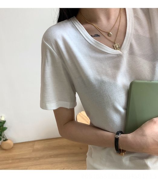 white t-shirt candy v-neck short-sleeved t-shirt female summer loose cotton 2020 half-sleeve solid color chicken collar candy color top
white t-shirt candy v-neck short-sleeved t-shirt female summer loose cotton 2020 half-sleeve solid color chicken collar candy color top