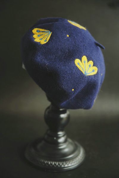 fashion-faramita holiday ethnic style floral wool felt navy women girls kids flowerberets winter manual hand-made beret hats caps, Blue;gray
fashion-faramita holiday ethnic style floral wool felt navy women girls kids flowerberets winter manual hand-made beret hats caps, Blue;gray