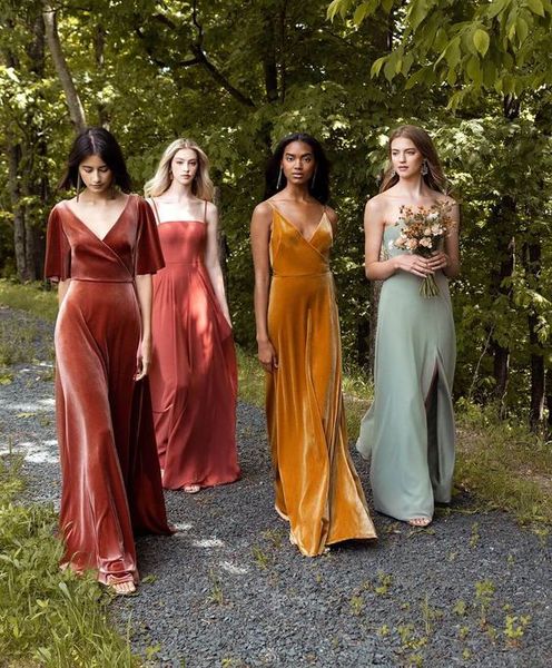 custom velvet chiffon 2020 bridesmaid dresses v-neck spaghetti backless maid of honor prom party dress for country wedding as guests, White;pink
custom velvet chiffon 2020 bridesmaid dresses v-neck spaghetti backless maid of honor prom party dress for country wedding as guests, White;pink