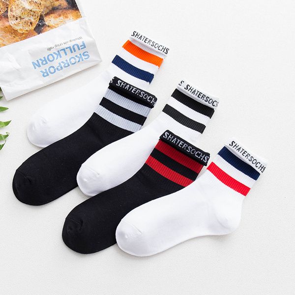 ins socks autumn new fashion tide socks flanging rib socks womens taobao amoy supply on behalf of double-sale, Black;white 
ins socks autumn new fashion tide socks flanging rib socks womens taobao amoy supply on behalf of double-sale, Black;white