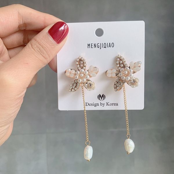 mengjiqiao new elegant freshwater pearl flower long drop earrings for women fashion crystal pendientes party jewelry, Golden
mengjiqiao new elegant freshwater pearl flower long drop earrings for women fashion crystal pendientes party jewelry, Golden