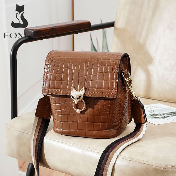 foxer women crossbody bags chic purse alligator leather shoulder bag for lady classic bag female perfect gift
foxer women crossbody bags chic purse alligator leather shoulder bag for lady classic bag female perfect gift
