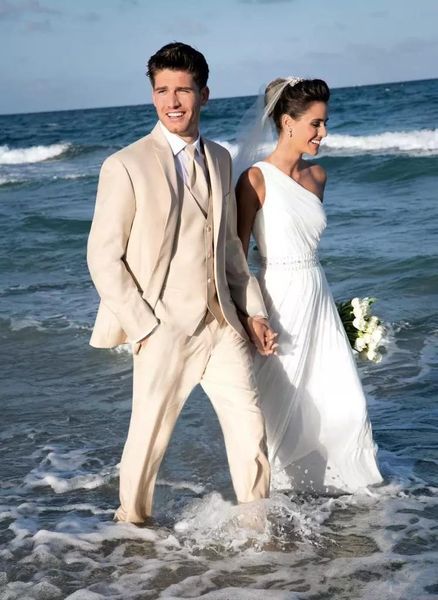 new beige summer beach wedding suits groom tuxedos slim fit bridegroom men suits 3 pieces (jacket+pant+vest) man blazer 244, Black;gray
new beige summer beach wedding suits groom tuxedos slim fit bridegroom men suits 3 pieces (jacket+pant+vest) man blazer 244, Black;gray