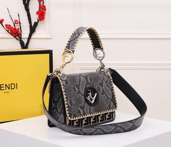 fashion women shoulder bag women new sense bag natural wind style ladies wild diagonal small bag tide f8806a
fashion women shoulder bag women new sense bag natural wind style ladies wild diagonal small bag tide f8806a