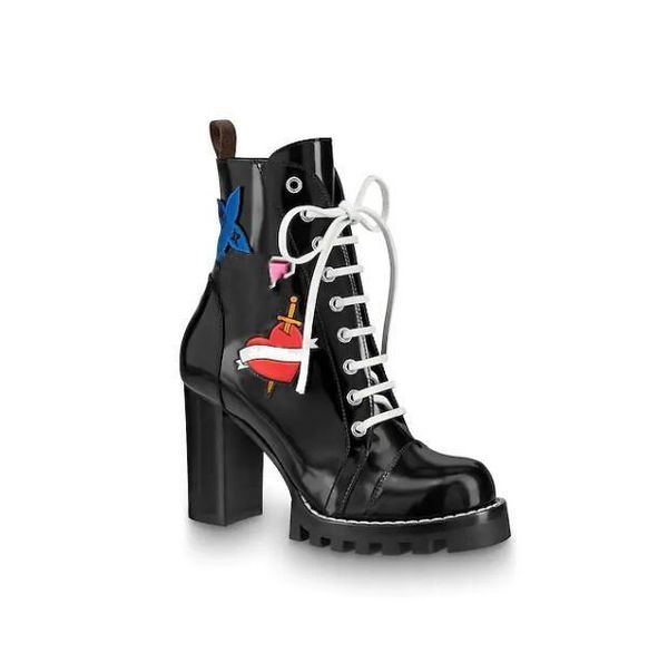 women's leather boots 1a2y7w trend vogue heel black leather shoelaces vulcanizate outsole luxury 1a2y7w
women's leather boots 1a2y7w trend vogue heel black leather shoelaces vulcanizate outsole luxury 1a2y7w