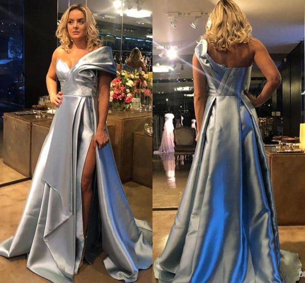 sexy light blue plus размер вечерние платья a-line ruched атласная одно плечо пром платья формальные партии платья с бортовым split robe de, Black
sexy light blue plus размер вечерние платья a-line ruched атласная одно плечо пром платья формальные партии платья с бортовым split robe de, Black