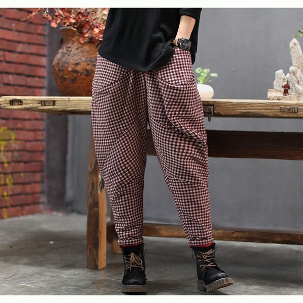 women cotton padded pants bottoms trousers long big loose oversized thick plaids fashion vintage for autumn winter az38181920, Black;white
women cotton padded pants bottoms trousers long big loose oversized thick plaids fashion vintage for autumn winter az38181920, Black;white