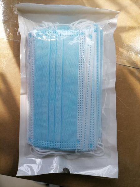 dhl quality assurance meltblown mouth masks covid-19 nonwove 3 layer disposable anti-dust disposable face masks 20pcs/pack high quality
dhl quality assurance meltblown mouth masks covid-19 nonwove 3 layer disposable anti-dust disposable face masks 20pcs/pack high quality