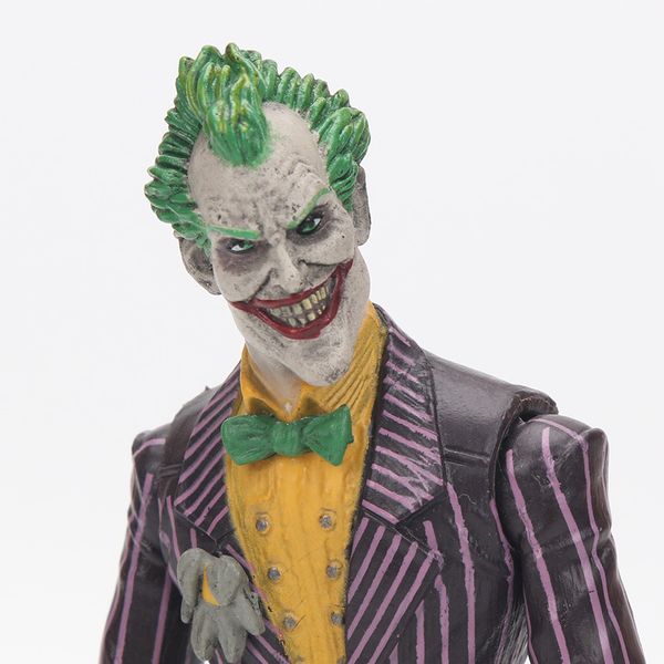 toy figures dc suicide squad joker with cloth action figure pvc doll collectible toy 18cm suicide squad joker halloween supplies
toy figures dc suicide squad joker with cloth action figure pvc doll collectible toy 18cm suicide squad joker halloween supplies