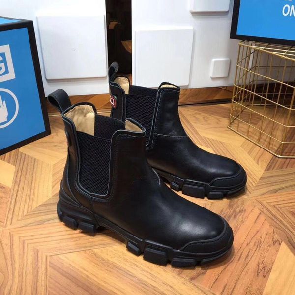 designer martin boots 100% cowhide women shoes platform leather men lazy boots fashion ladies short boots black brown large size 42 02
designer martin boots 100% cowhide women shoes platform leather men lazy boots fashion ladies short boots black brown large size 42 02