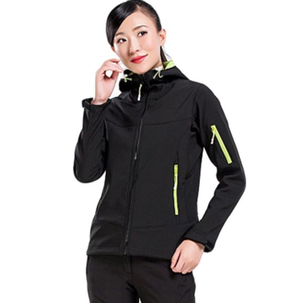 autumn women winter softshell jacket thick single layer sports coats outdoor female windproof soft shell camping hiking jackets, Blue;black
autumn women winter softshell jacket thick single layer sports coats outdoor female windproof soft shell camping hiking jackets, Blue;black