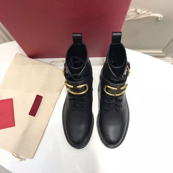 classic european style roman shoes ladies039shoes martin bootszipper motorcycle boots boots gold letter decoration, Black
classic european style roman shoes ladies039shoes martin bootszipper motorcycle boots boots gold letter decoration, Black
