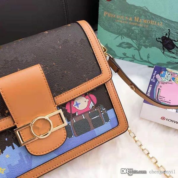 the new joker tide small bag genuine leather handbag shoulder bucket bags woman oblique cross chain lady graffiti a designer shoulder bag
the new joker tide small bag genuine leather handbag shoulder bucket bags woman oblique cross chain lady graffiti a designer shoulder bag