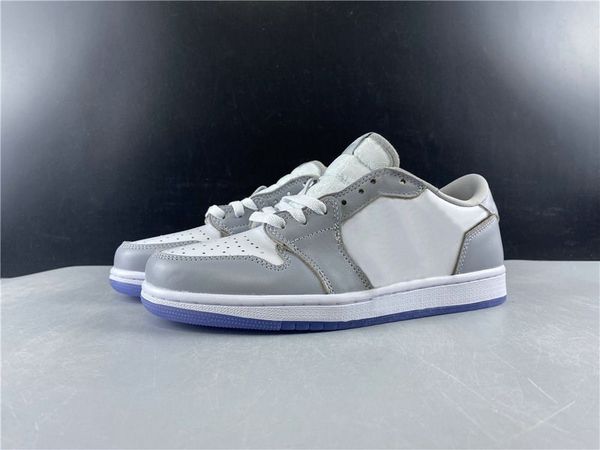 designer basketball shoes 1 low collaboration wolf grey sail pn dust white fashion sport zapatos sneakers come with box
designer basketball shoes 1 low collaboration wolf grey sail pn dust white fashion sport zapatos sneakers come with box
