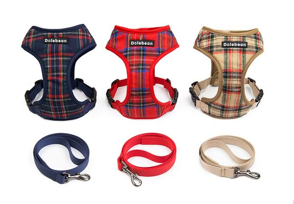 pet leash blue red yellow color dog harness with breathable comfort pug dog chest strap leash with harness set
pet leash blue red yellow color dog harness with breathable comfort pug dog chest strap leash with harness set