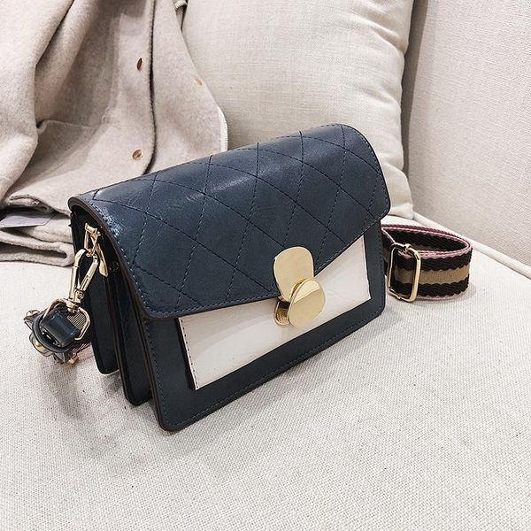 designer-two-tone fashion trend handbags street casual ladies plaid shoulder bag messenger bag solid color wild female bag hongri/3
designer-two-tone fashion trend handbags street casual ladies plaid shoulder bag messenger bag solid color wild female bag hongri/3