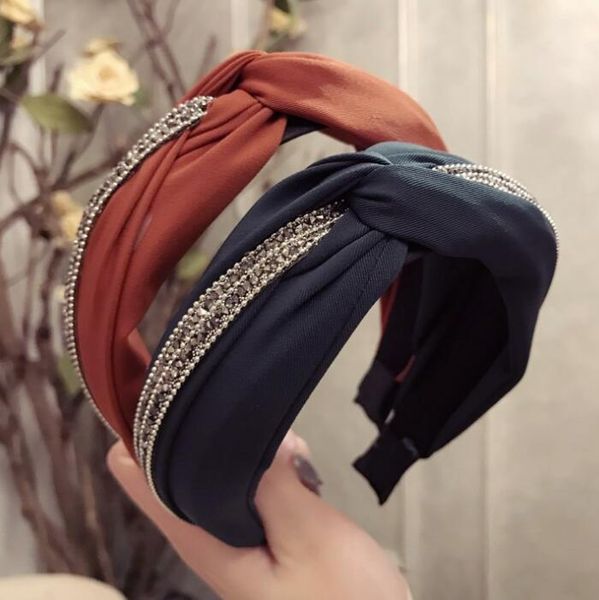 new boutique simple headdress headband korean version of the solid color hair hole fabric cross hook hook diamond wide side hairband wy1379, Silver
new boutique simple headdress headband korean version of the solid color hair hole fabric cross hook hook diamond wide side hairband wy1379, Silver