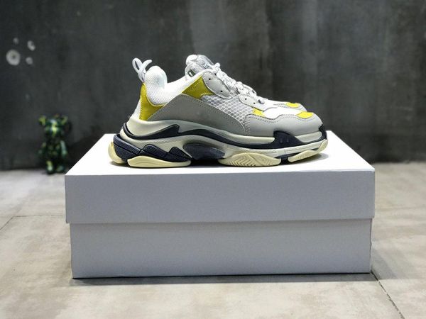 new ladies sports shoes womens running shoes brand design sports training ladies casual sports shoes with 789, Black
new ladies sports shoes womens running shoes brand design sports training ladies casual sports shoes with 789, Black
