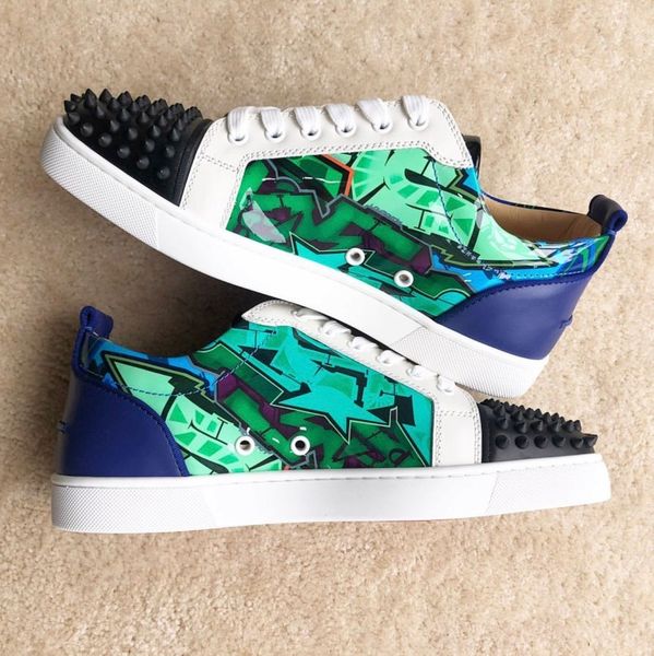 luxurious brand junior spikes orlato red bottom casual shoes graffiti patent leather sneakers shoes outdoor men trainer eu35-47,with box, Black
luxurious brand junior spikes orlato red bottom casual shoes graffiti patent leather sneakers shoes outdoor men trainer eu35-47,with box, Black