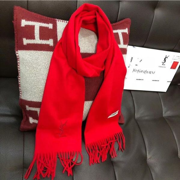 2020 fashion woman plaid cloak lady grid poncho sweater wraps vintage shawl cardigan tassel knit scarves tartan winter blankets tta1548, Blue;gray
2020 fashion woman plaid cloak lady grid poncho sweater wraps vintage shawl cardigan tassel knit scarves tartan winter blankets tta1548, Blue;gray