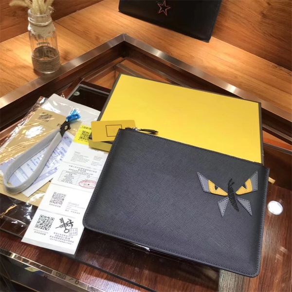 new designer luxury handbags purses travel toiletry pouch protection makeup clutch for men women cosmetic bags for women, Red;black
new designer luxury handbags purses travel toiletry pouch protection makeup clutch for men women cosmetic bags for women, Red;black