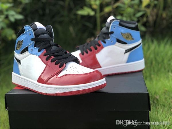 2019 with box 1 high og fearless red blue men basketball shoes 1s unc chicago sports patent leather sneakers size 40~46
2019 with box 1 high og fearless red blue men basketball shoes 1s unc chicago sports patent leather sneakers size 40~46