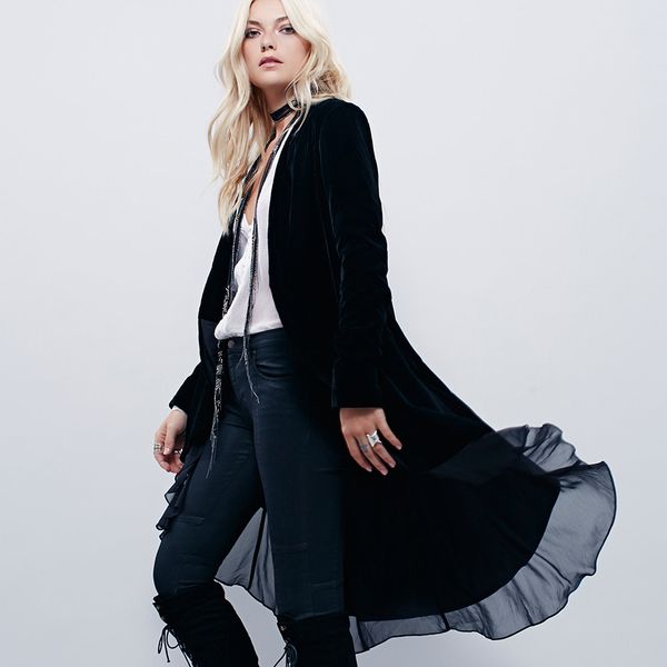 women velvet trench coats windbreaker irregular long gauze stitching ruffles coat long sleeve cardigan open stitch, Tan;black
women velvet trench coats windbreaker irregular long gauze stitching ruffles coat long sleeve cardigan open stitch, Tan;black