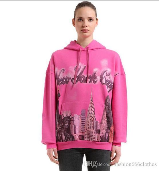 new star with the same paragraph loose thin hooded couple new york street night goddess sweater, Black;brown
new star with the same paragraph loose thin hooded couple new york street night goddess sweater, Black;brown