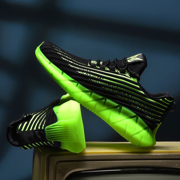 2020 new casual stripe original sneakers men light running shoes 46s fashion mesh colourful sport breathable ayakkabi erkek, Black
2020 new casual stripe original sneakers men light running shoes 46s fashion mesh colourful sport breathable ayakkabi erkek, Black
