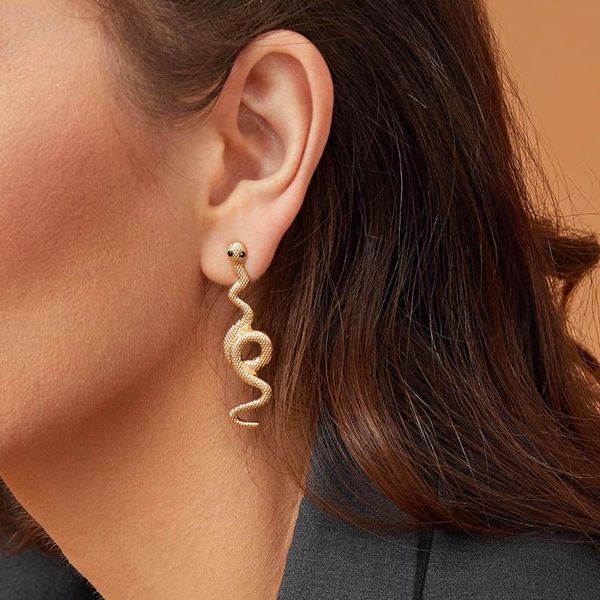 new fashion punk long snake stud earrings for women european gold color ear stud handmade womens earings jewelry girl gift, Golden;silver 
new fashion punk long snake stud earrings for women european gold color ear stud handmade womens earings jewelry girl gift, Golden;silver