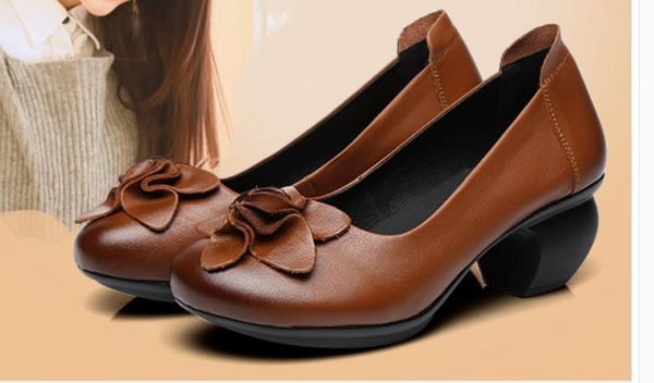 women's shoes in spring and autumn middle coarse heel round head flower mother @kl700, Black
women's shoes in spring and autumn middle coarse heel round head flower mother @kl700, Black
